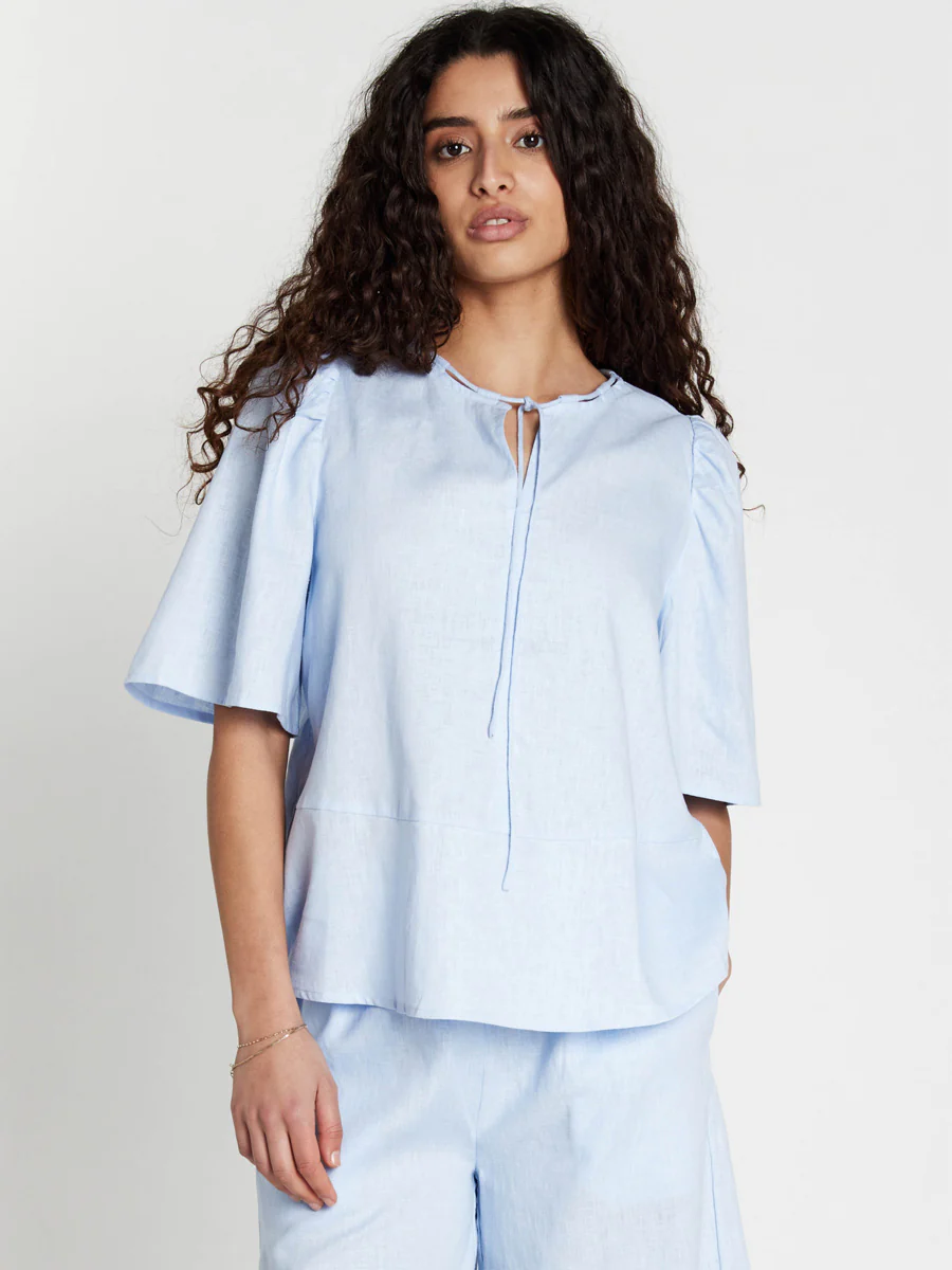 bruuns-bazaar-linvisbbvineva-blouse-eventide-blue-4