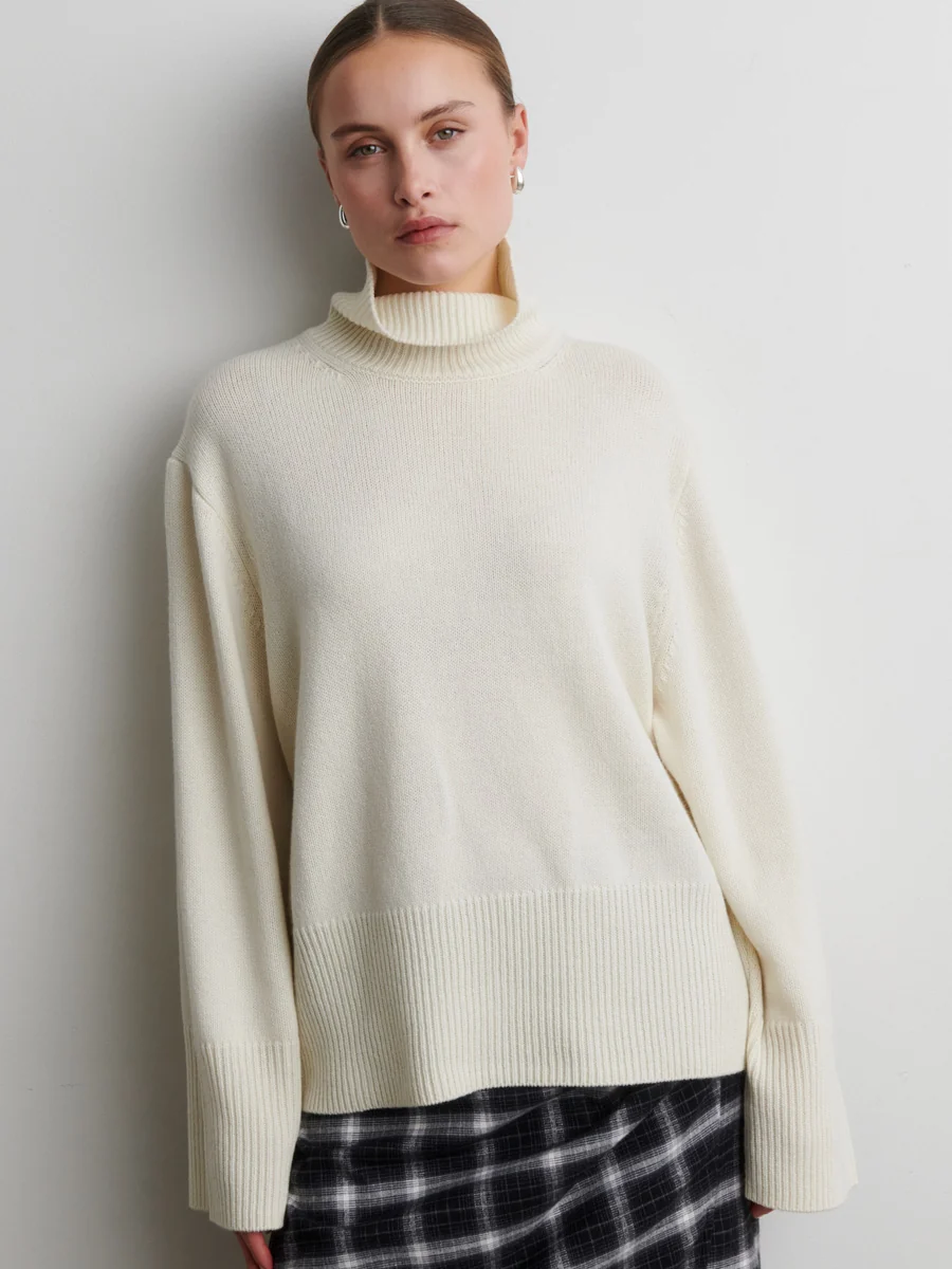 second-female-alpha-knit-t-neck-cream-3